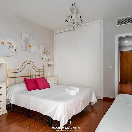 Beachfront 202 By Alohamalaga