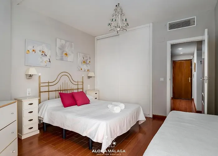 Beachfront 202 By Alohamalaga